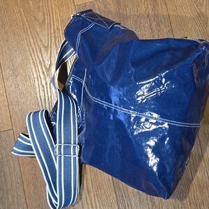 JOE BOXER BLUE SHOULDER BAG.   #7012